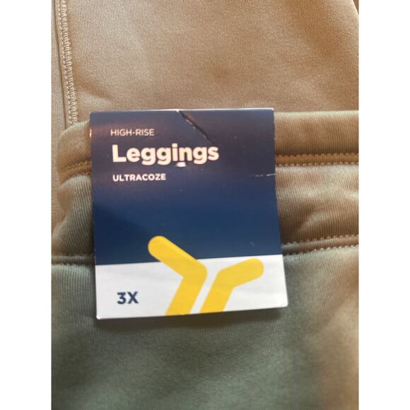 NWT Old Navy Plus Size Green Leggings Ultracoze Go-Dry Breathable Size 3X - Picture 3 of 7